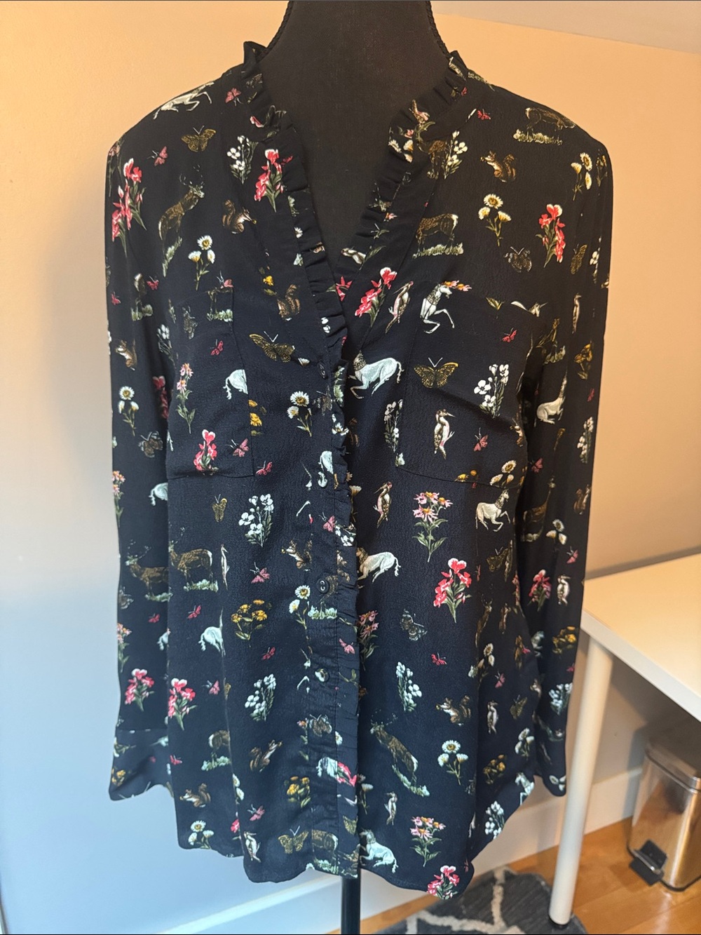 Oasis Black Floral & Animal-Print Ruffle V-Neck Blouse